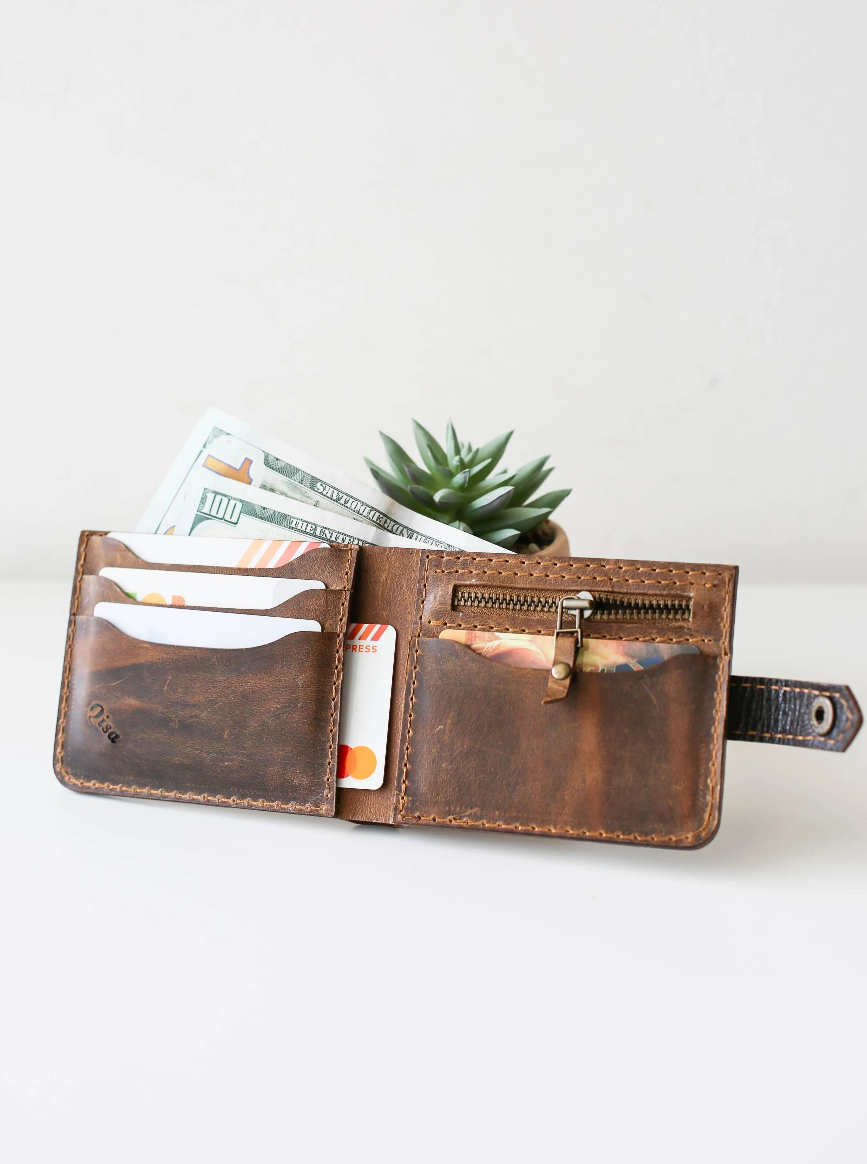 Bifold Leather Wallet - Coffee Brown