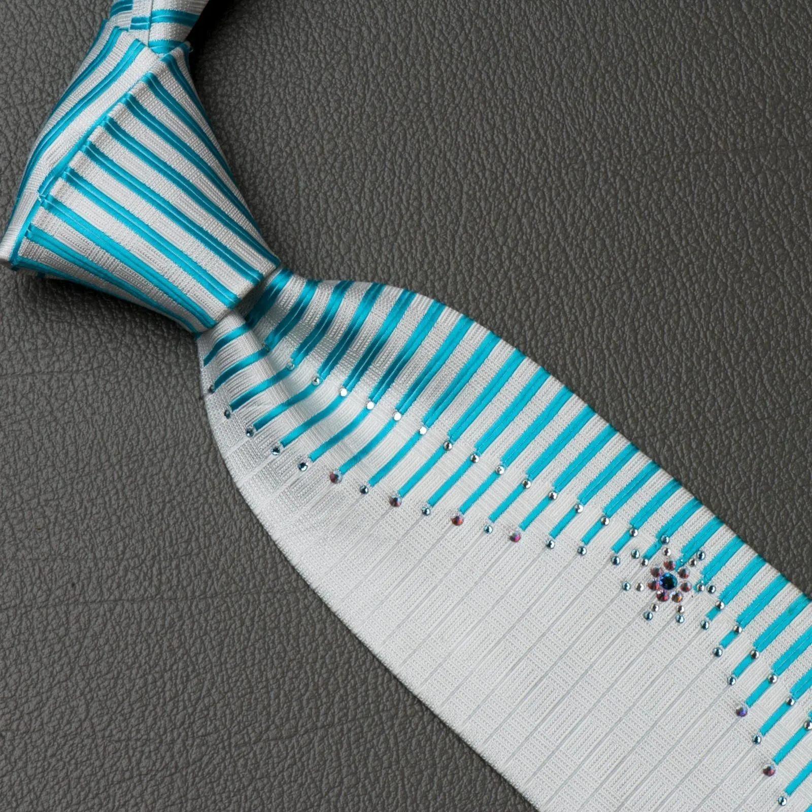 Daniel Hechter Silk Neck Tie Blue Stripes On White With Rhinestones 3 1/2 Inch