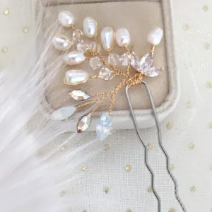 Freshwater Pearl & Crystal Leaf Hair Pin