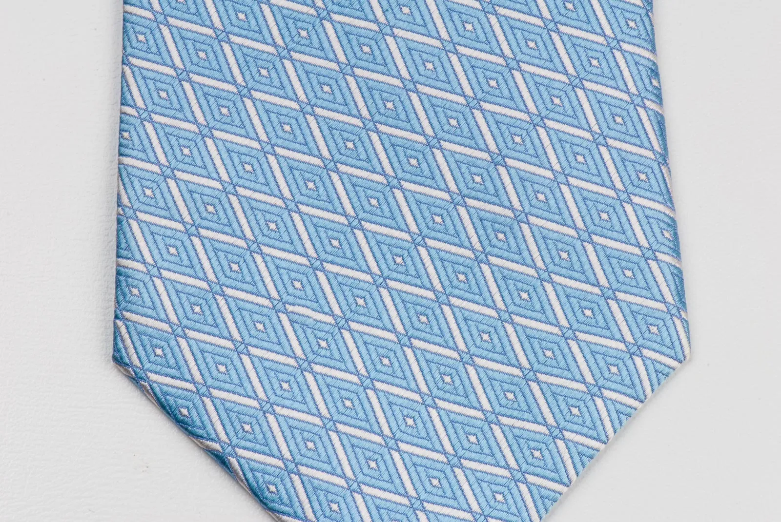 Nina Ricci Men's Woven Silk Tie Blue Checked Diamonds Pattern On White