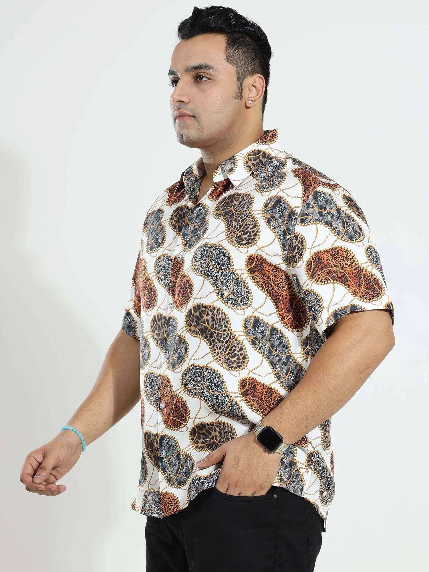 Wild Steps Printed Silk Half Shirt Men's Plus Size